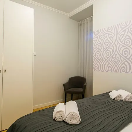 דירה Art Deco 4 Bedrooms Flat In The Center *