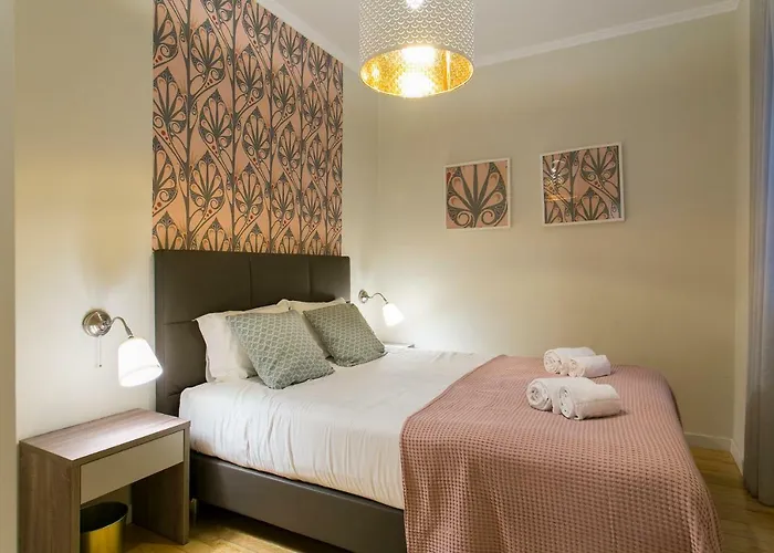 Art Deco 4 Bedrooms Flat In The Center * Lisbona