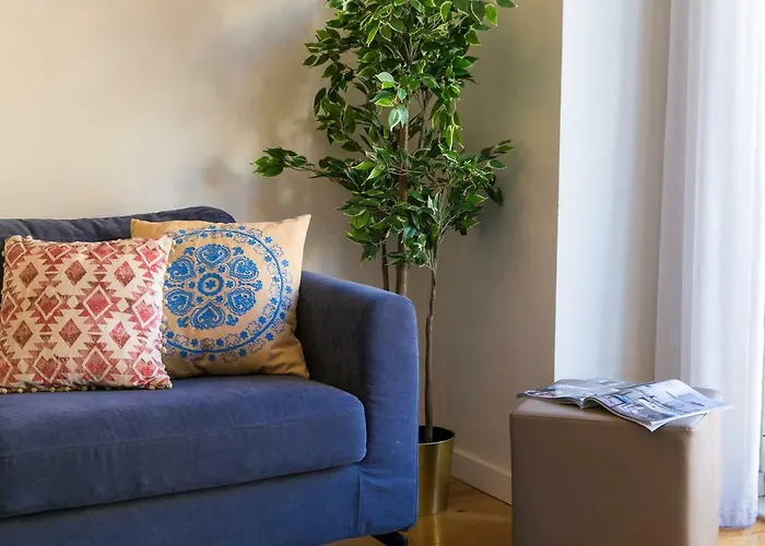 Art Deco 4 Bedrooms Flat In The Center Apartman *